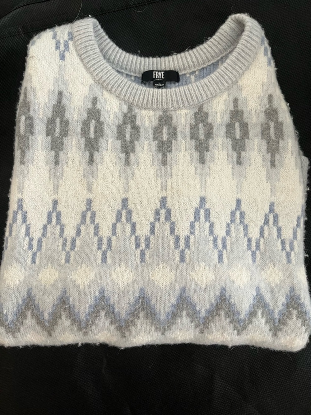 FRYE Cream Crewneck Sweater with Gray and Light Blue Pattern